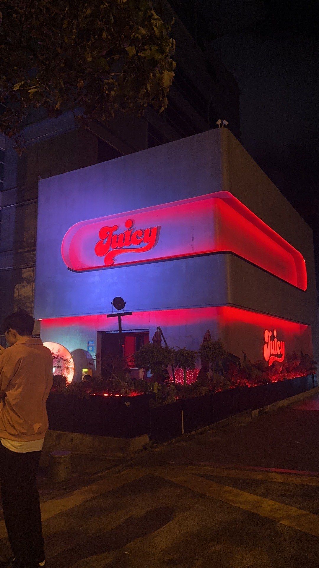 新乡商务ktv划算吗性价比分析-长垣县ktv预订